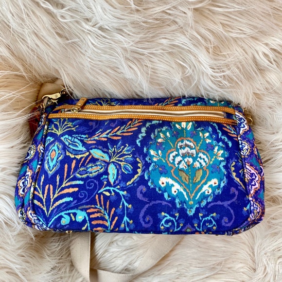 C.R. Gibson Dena Accessories Fold Over Crossbody - Picture 6 of 8